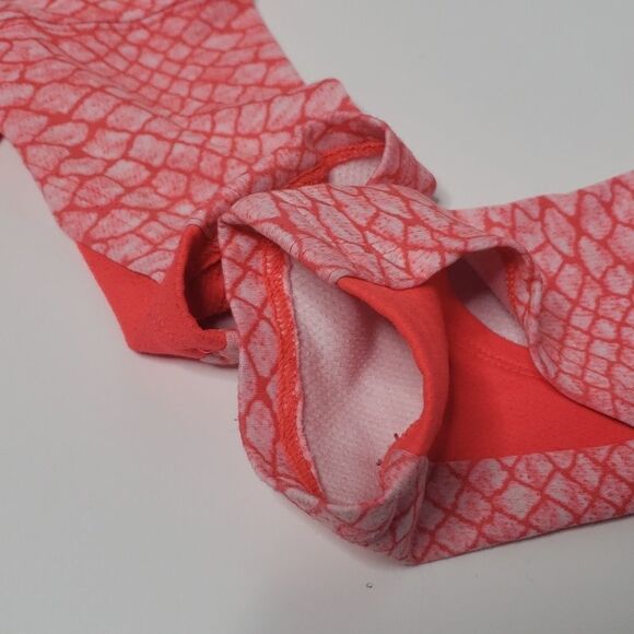 Under Armour Womens Snake Print  Qualifier Zip Pullover cool Coral - Picture 8 of 13